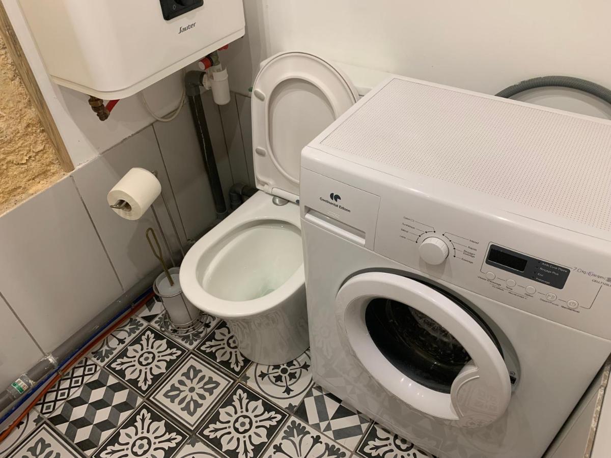 Chambre Avec Salle De Bain Et Cuisine Privee Centre Ville Historique Avec Climatisation Et Patio Bordeaux Zewnętrze zdjęcie